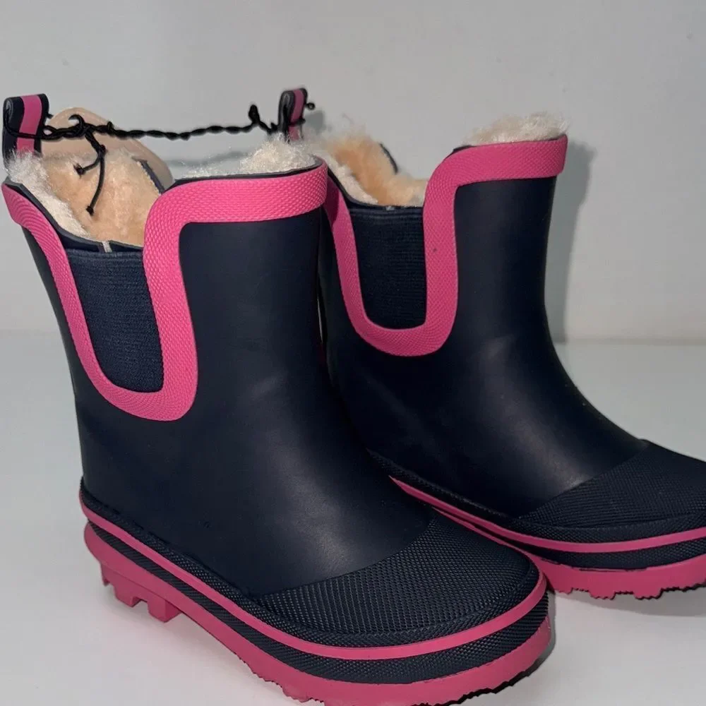🔥Kids Waterproof Pink and Black Snow Boots Sz 7/8 New